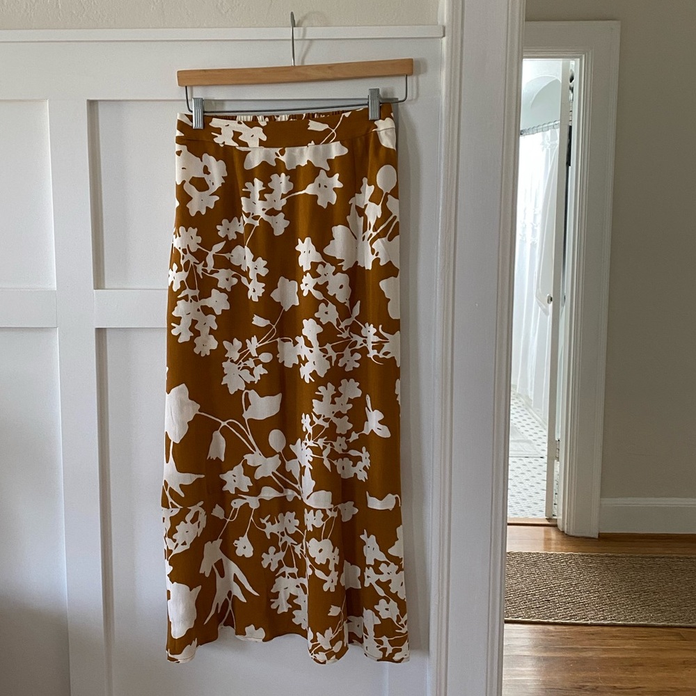 NWOT Candace Cameron Bure Printed Woven Pull-on Midi Skirt, Size XXS